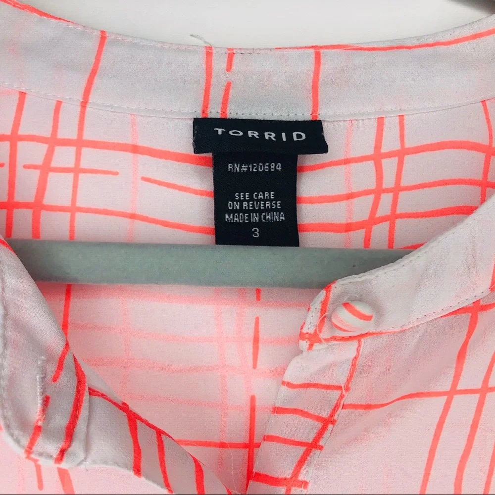 TORRID size 3 sheer grid neon pink plaid tank top - Picture 7 of 9